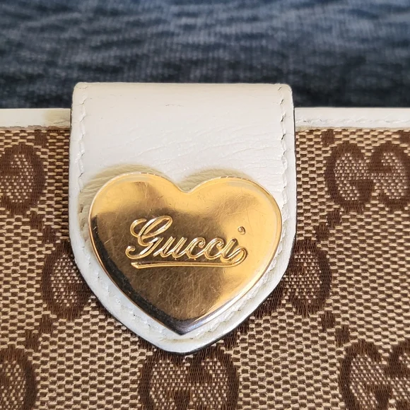 Gucci GG Canvas Heart Continental Long Wallet - Picture 4 of 10